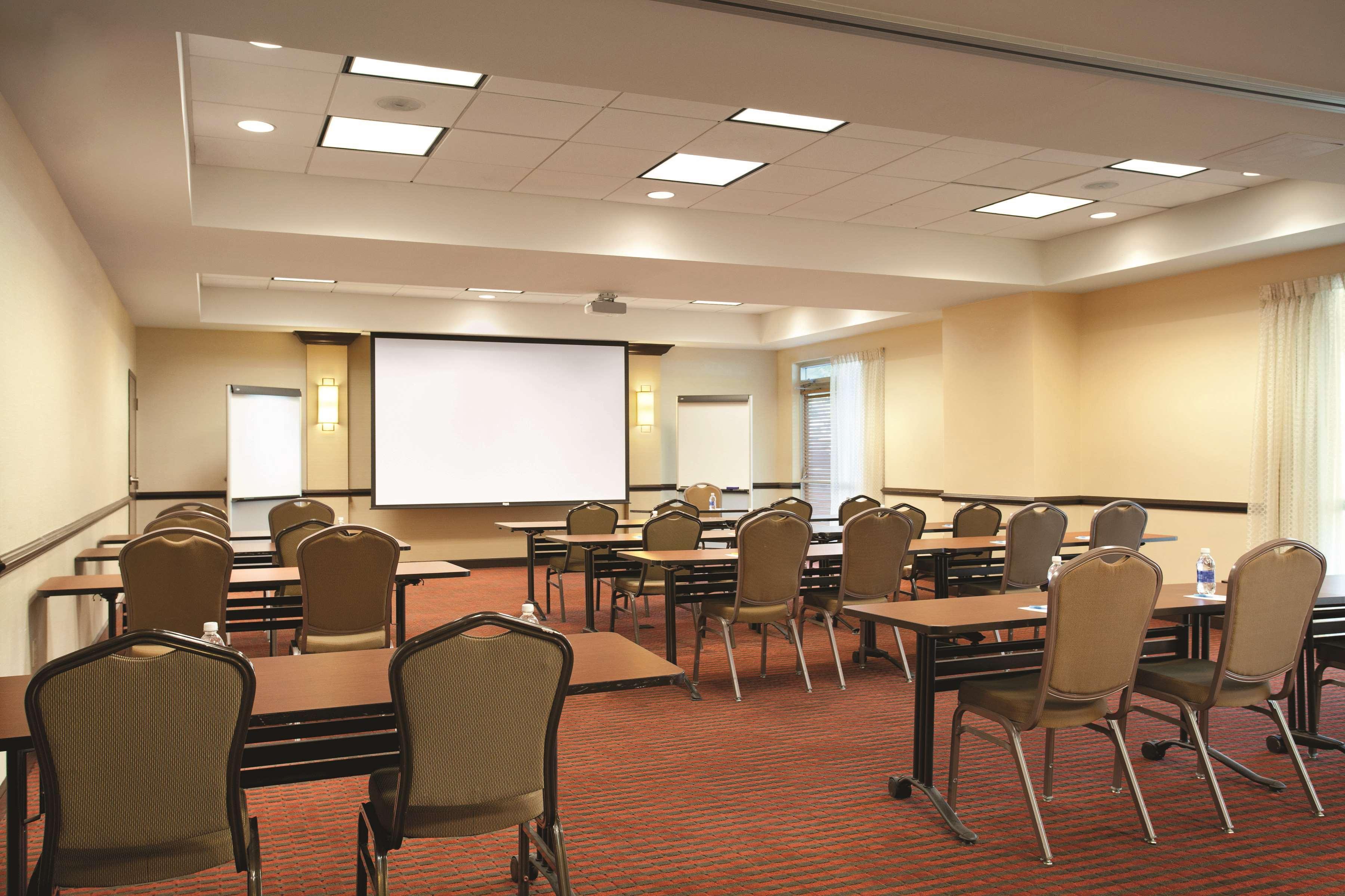 Hyatt Place Milwaukee Airport Екстер'єр фото
